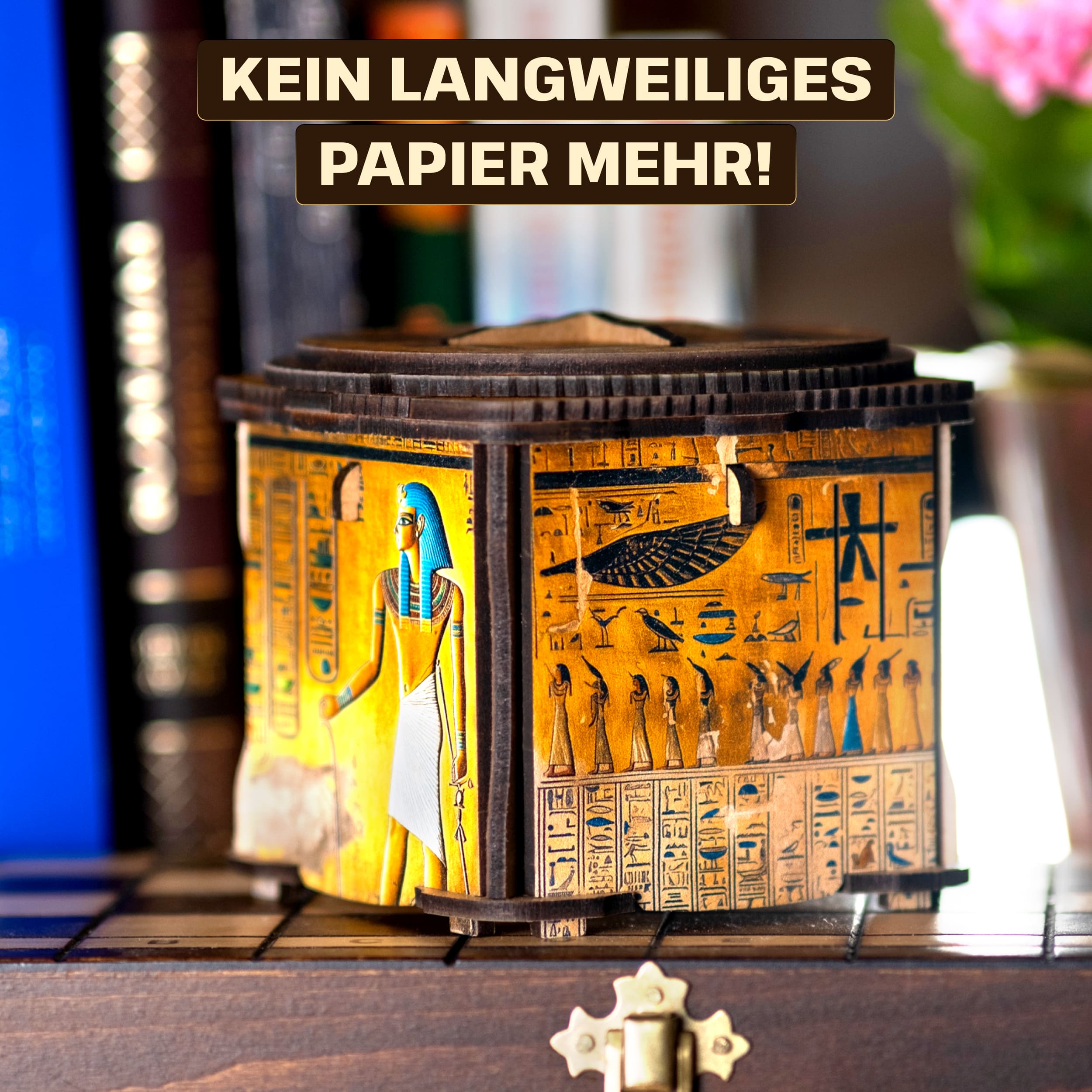 Fotos und Abbildungen von Art Secret Lock Box. ESC WELT.