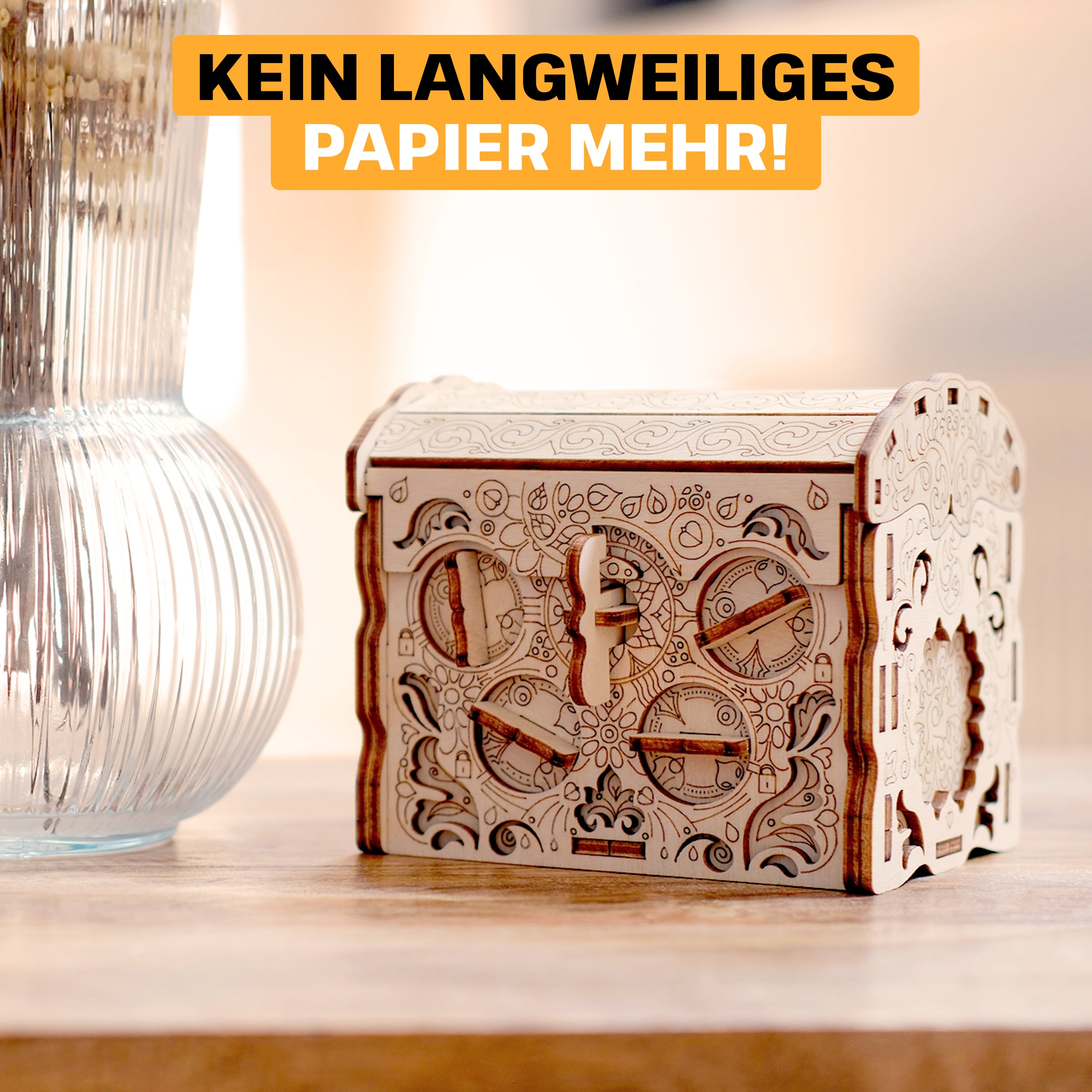 Fotos und Abbildungen von Secret Treasure Box. ESC WELT.